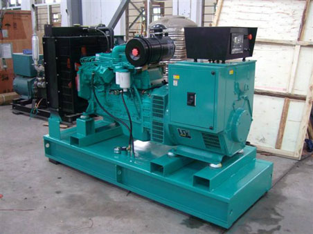 宝应200kw康明斯柴油发电机组图片 宝应200kw康明斯柴油发电机组图片